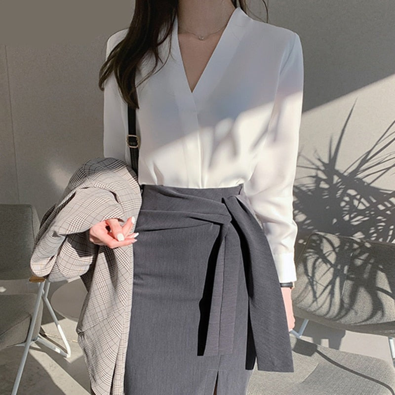 Gbolsos New Chiffon White V-neck Women's Blouses Long Sleeve Spring High Street Shirt Ladies Top Chemisier S-XXL Solid Color